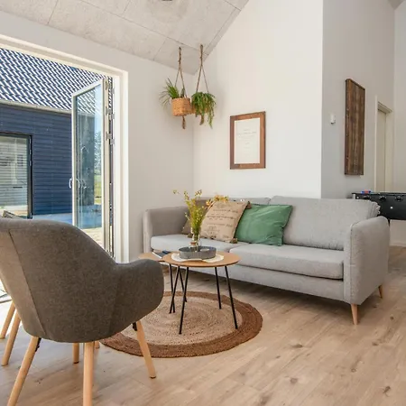 4 Bedroom Amazing In Romo *